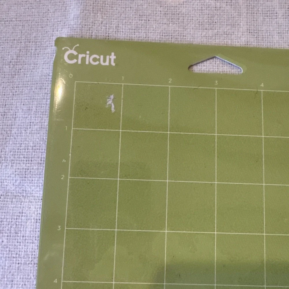 Cricut StandardGrip Adhesive Cutting Mat for Crafting